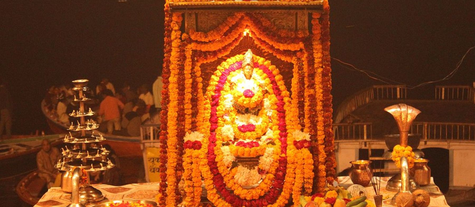 Dashashwamedh Ghat