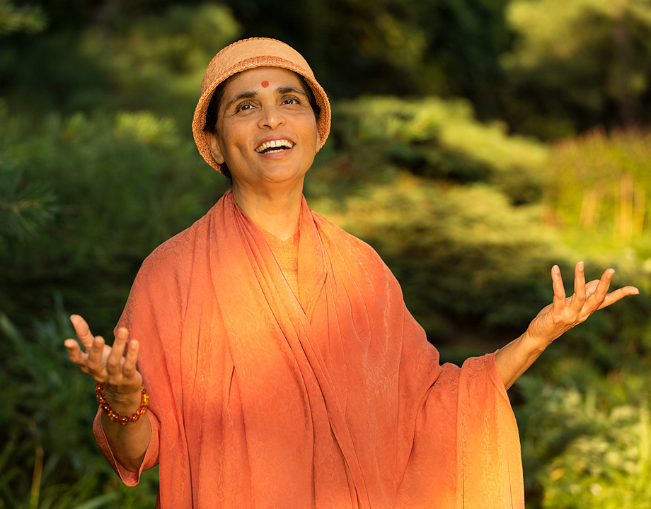 Gurumayi Chidvilasananda